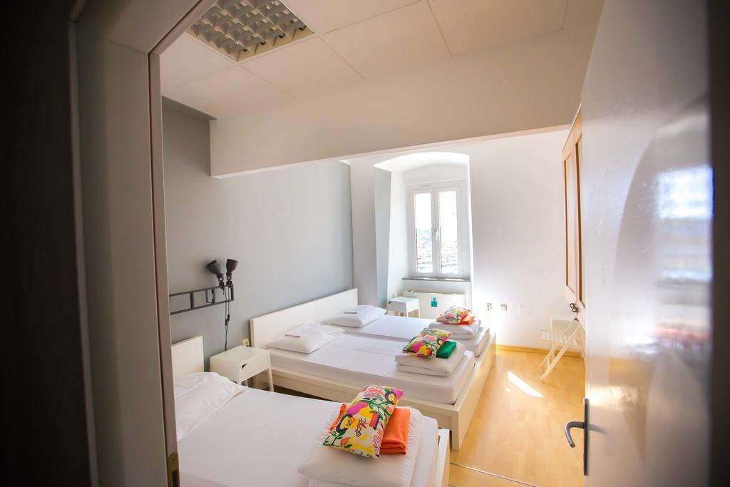 Hostel Kosy Rijeka Dış mekan fotoğraf